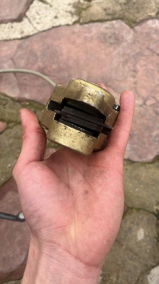 Tornillería, Frenos, y mas piezas Derbi savannah