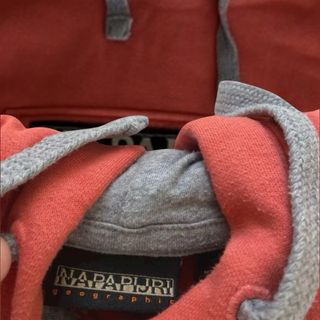 Sudadera Napapijri naranja cropped