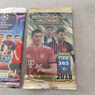 3 bustine Adrenalyn FIFA 365 + Match Attax