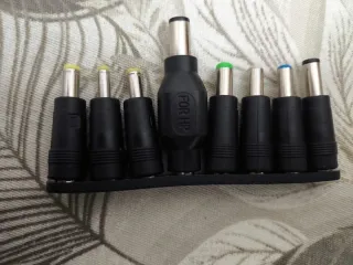 Adattatori di alimentazione per laptop