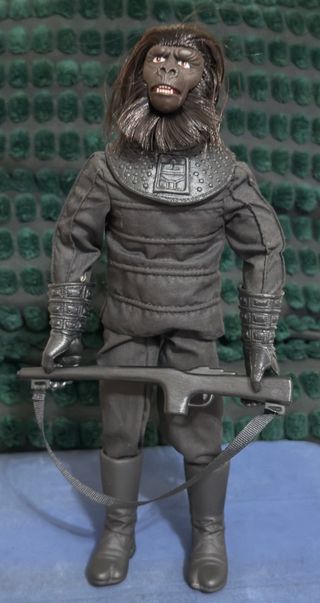 Figura General Ursus NECA