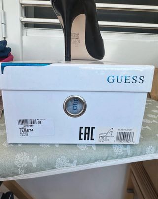 Décolleté Guess Nere