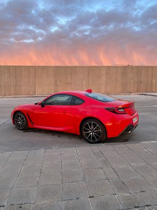 Toyota GR86 Rojo Kyuzo