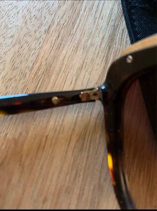 Occhiali Dolce & Gabbana Farfalla nero e oro