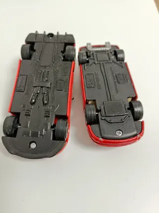 Coches Ferraris Juguetes BBURAGO 1/43 Rojos
