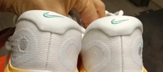 Zapatillas Nike Talla 41 Naranja y Blanco