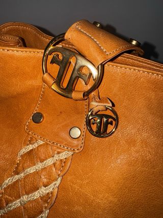 Bolso Farrutx piel marrón grande.
