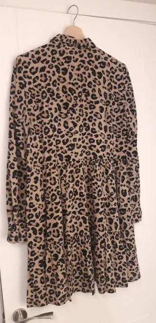 Vestido animal print Stradivarius