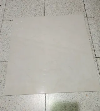 Restos de baldosas cerámicas