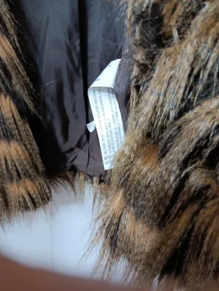 Chaquetón pelo sintético Stradivarius