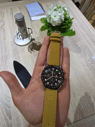 Reloj elegante de hombre