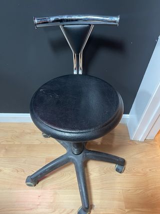 Silla regulable de peluquería