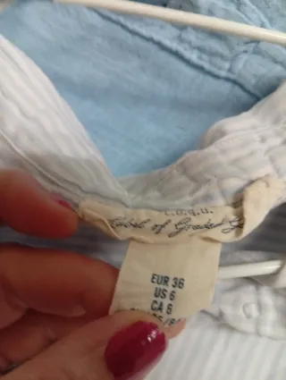 4 Camisas Blancas y Azul Cielo