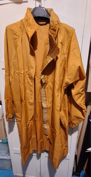 NUEVA Gabardina elegante amarilla chubasquero