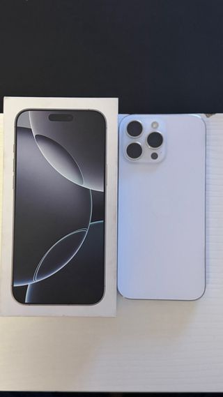 iPhone 16 Pro Max 256GB Plata