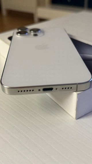 iPhone 16 Pro Max 256GB Plata