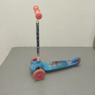 Patinete 3 Ruedas Frozen