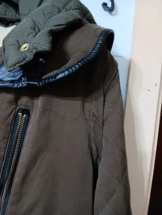 Parka Zara Talla L con Chaleco