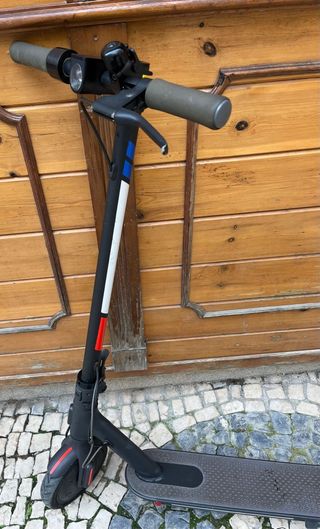 Patinete Eléctrico Negro