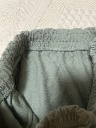 Lote pantalones chándal verde y beige Talla S/M