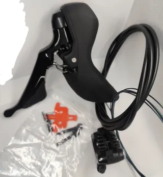 Maneta y Pinza Shimano 105 11v