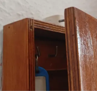 Armario Guardallaves de Madera artesanal