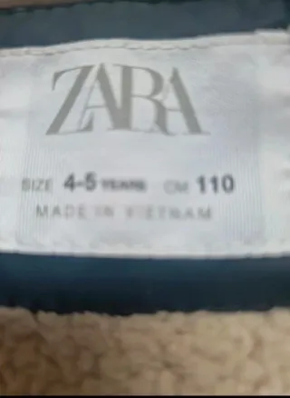 Chubasquero infantil azul marino 4 a 5 años.