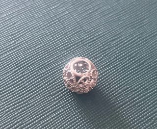 Pandora Charm Rosas Calado Plata