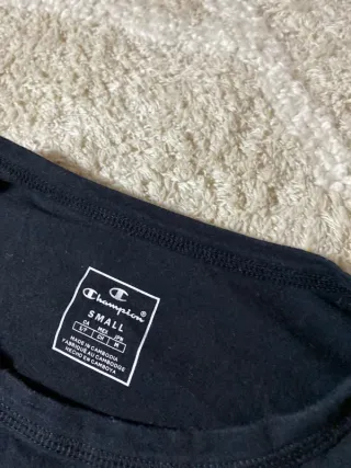 Camiseta Champion Crop Top Negra Blanca S