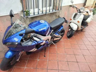 Yamaha YZF R1 2000