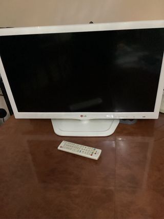 Televisor LG Smart TV 26 Blanco
