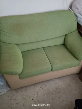 Sofá 2 plazas tela verde y beige