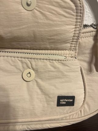 Bolso juvenil Zara beige