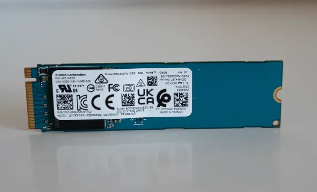 SSD NVMe Kioxia 128GB sin usar afbeelding 3