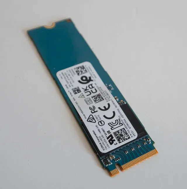 SSD NVMe Kioxia 128GB sin usar afbeelding 2