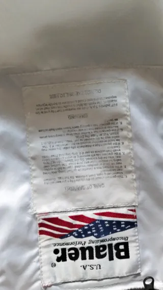 Blauer bomber bianco