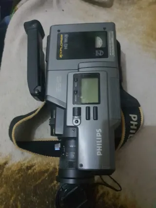 Videocámara Philips Explorer HD VHS falta batería