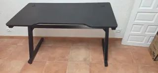 Mesa Gaming Negra