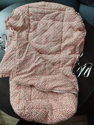 Saco para silla de bebé de piqué