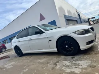 BMW Serie 3 e90 restyling 2010