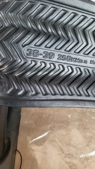 Chanclas sandalias nuevas a estrenar