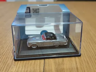 Coche a escala 1/87 HO