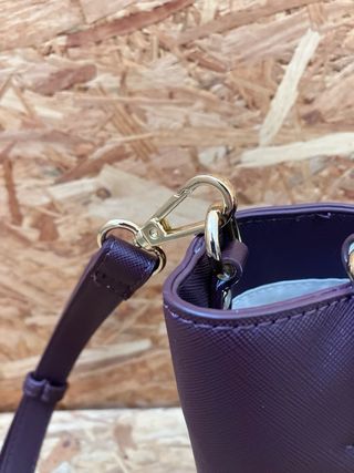 Bolso Geox Morado y Dorado