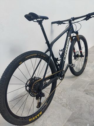 Orbea Alma M15 Carbono TALLA L, 1100€