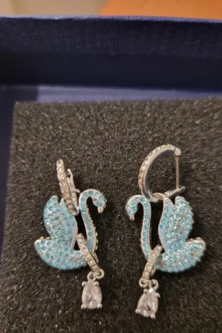 Pendientes Swarovski Swan Azul