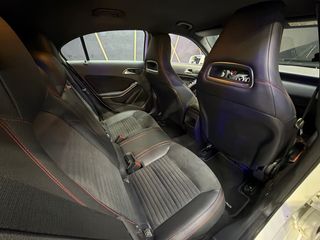 Mercedes-Benz Clase A200D ( AMG )