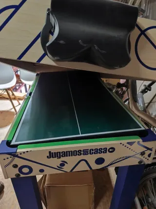Futbolín de mesa, billar y ping pong.