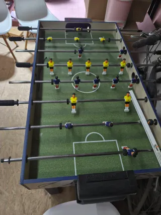 Futbolín de mesa, billar y ping pong.