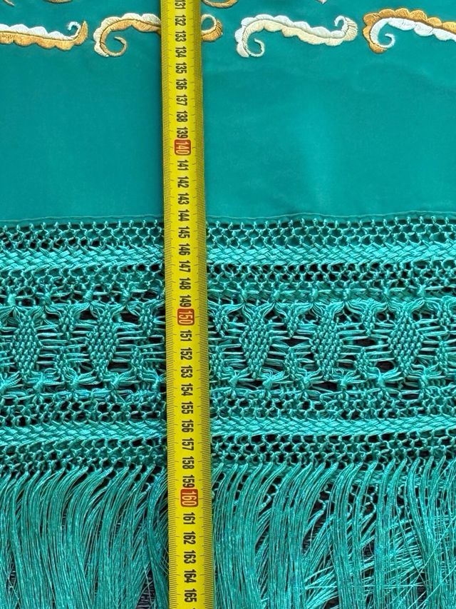 Mantón Manila Bordado a Mano Turquesa