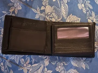 Cartera Tommy Hilfiger Cuero Negra